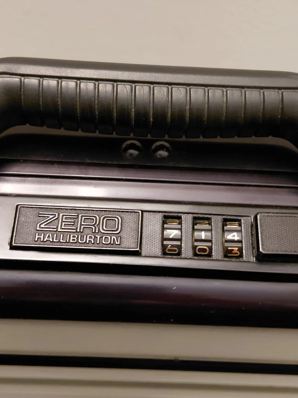 Zero Halliburton Aluminum Hardshell Attache Case With Combo Lock